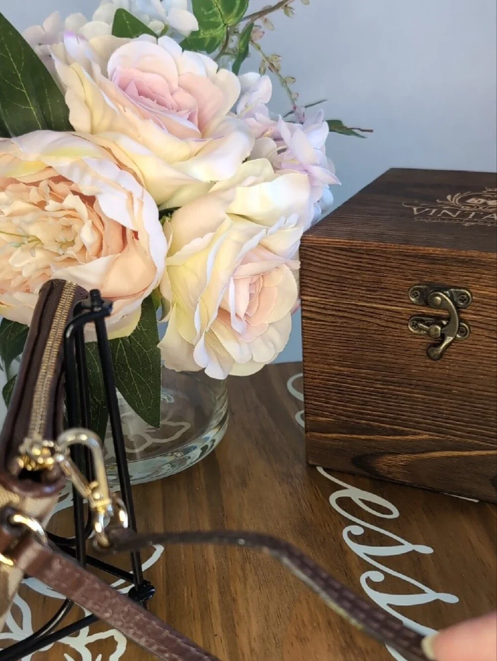 🌹Michael Kors Signature MK Canvas Wristlet